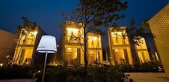 Bayside Marina Hotel Yokohama location